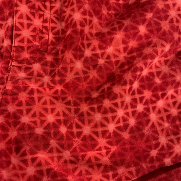 SHORTS - Picture 2 of 5